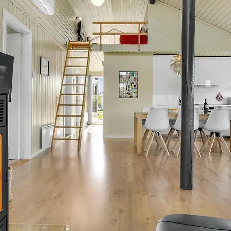 Beautiful In With Wifi Holiday home