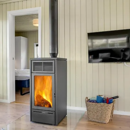 Holiday home Beautiful In With Wifi Hemmet